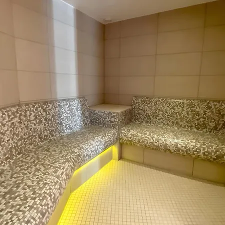 109 Im Lord Nelson *